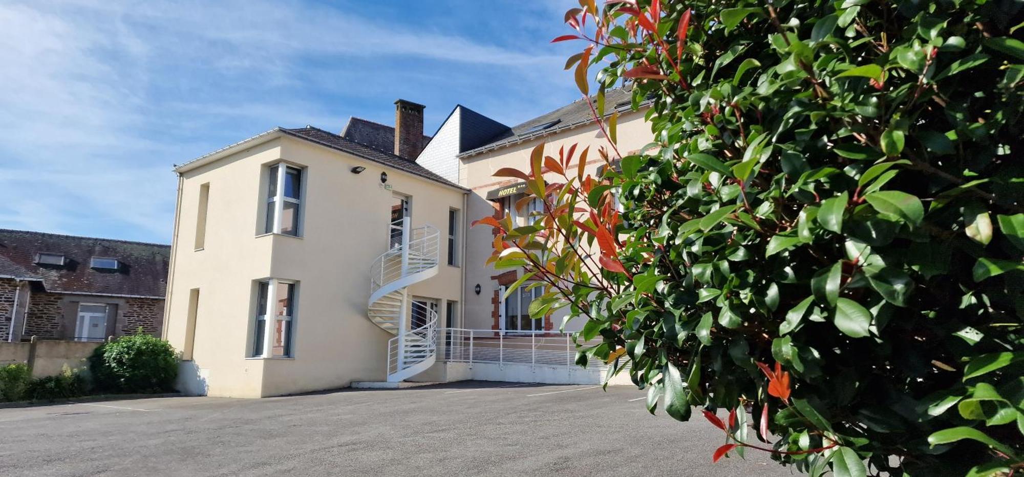 Hotel Le Bellevue Guer Dış mekan fotoğraf