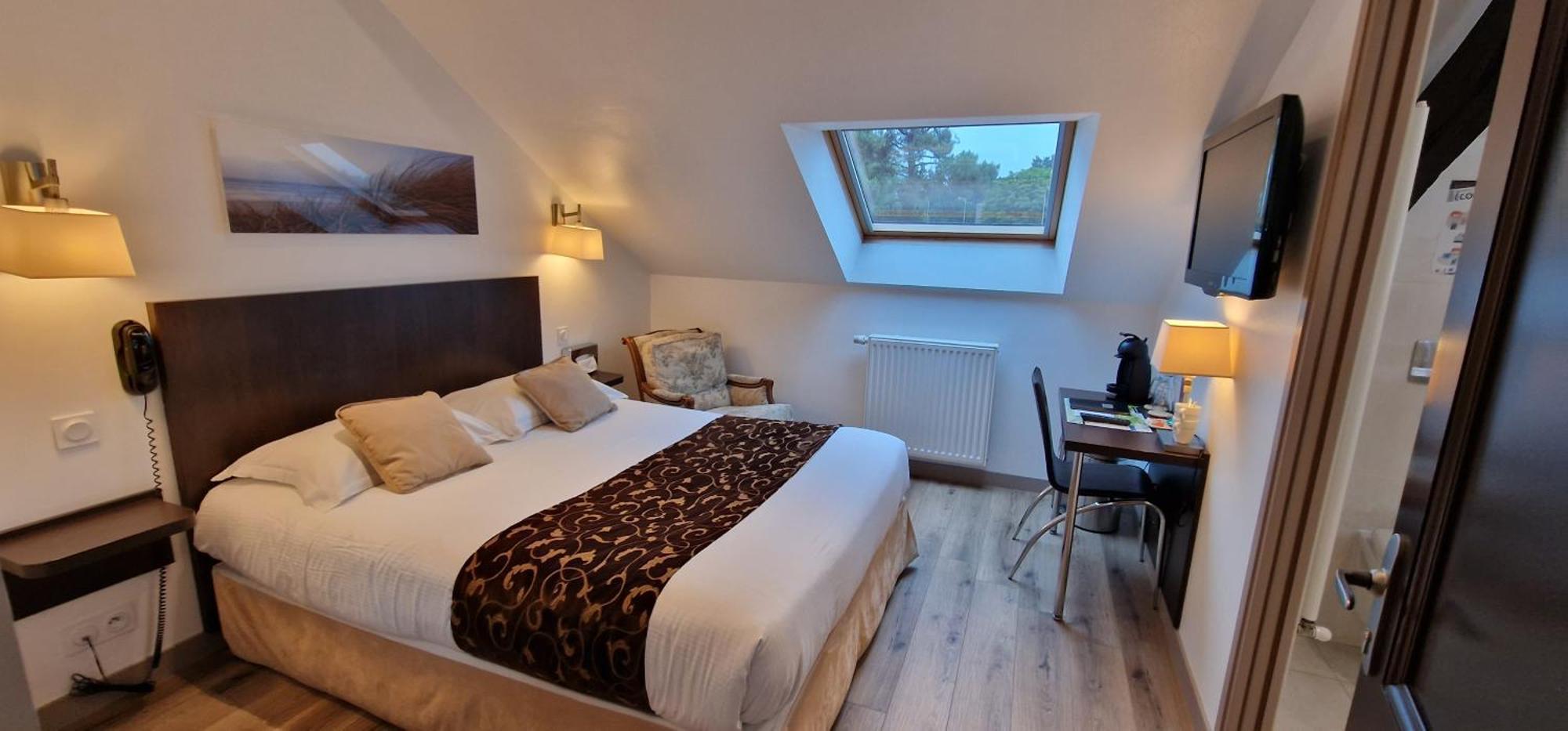 Hotel Le Bellevue Guer Dış mekan fotoğraf