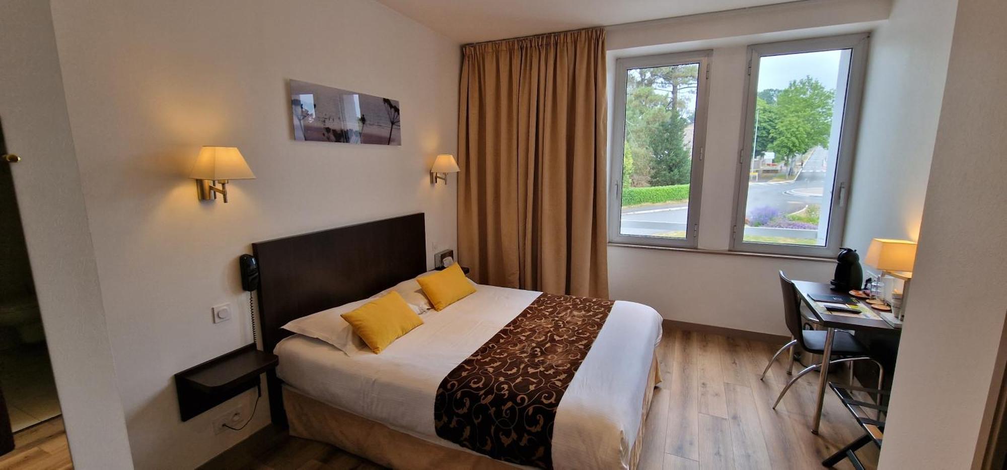 Hotel Le Bellevue Guer Dış mekan fotoğraf