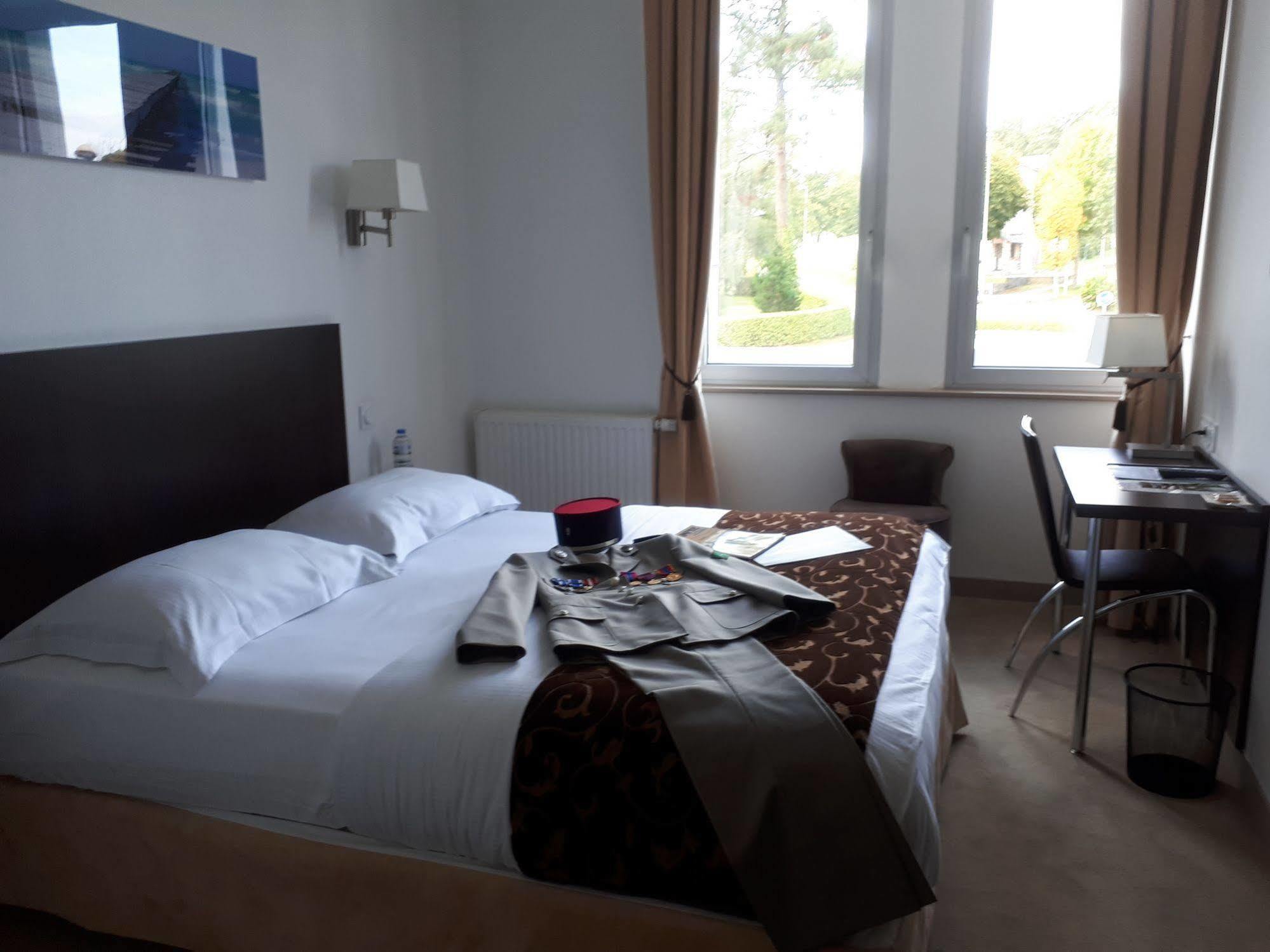 Hotel Le Bellevue Guer Dış mekan fotoğraf